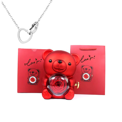 2024 Heart Engraved Name Necklace and Rotating Eternal Rose Flower Hug Bear Jewelry Box Lovely Bear for Girl/Women